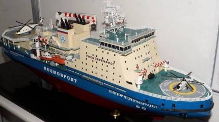 Ледокол "Виктор Черномырдин" выйдет на ходовые испытания в августе 2019