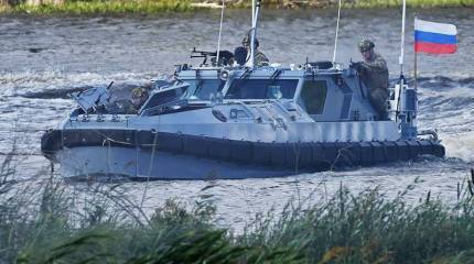 На Балтике прошли испытания "морской БМП"