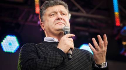 Нема золотого запасу. «Свадьба в Малиновке», в ролях: Пётр Порошенко