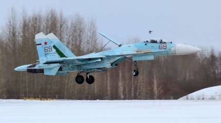 В Западный округ поступило звено истребителей Су-27СМ