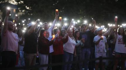 «Кирк был против инклюзивности»: в округах США отказываются приспускать флаги