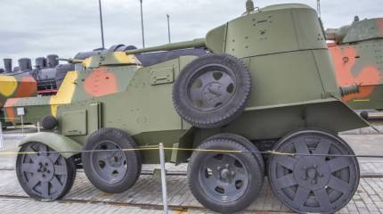 Рассказы об оружии. Колёсный танк БА-10