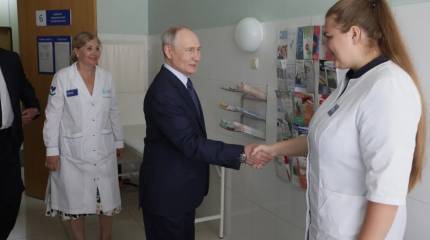 Первое посещение Путиным южнокурильского острова взбудоражило Японию