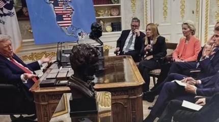 Глава МИД Венгрии: судьбу Гренландии должны решать США и Дания без участия ЕС