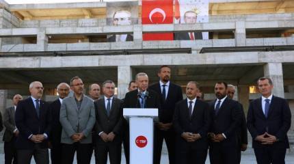 Президент Турции обещает укрепить армию после новых перестановок в рядах высших офицеров