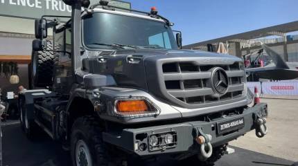 Многоцелевой тягач Mercedes-Benz Defence Zetros 4051 AS 6x6