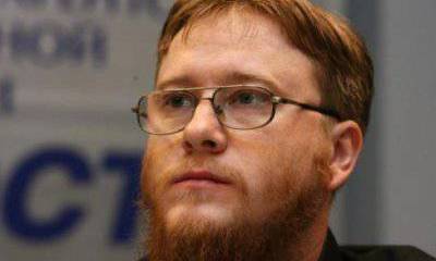 Валерий Коровин: Януковичу лучше убить себя об стену, если он не вернет Украину