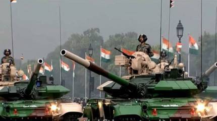 Танки Т-72 и Т-90 ВС Индии получат БОПС индийского производства