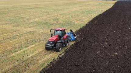 В Курской области во время сельхозработ подорвался трактор