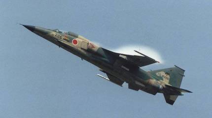 Первый сверхзвуковой самолёт Японии. Mitsubishi F-1