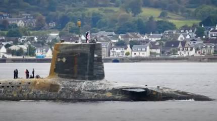 «Доверие к ядерному арсеналу подорвано»: британская подлодка Vanguard запечатлена со следами износа