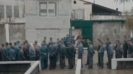 Британская пресса: Украина в своих тюрьмах «перевоспитывает» российских военнопленных