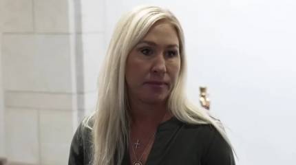 Конгрессвумен США: сделка Вашингтона и Киева может снова втянуть американцев в войну