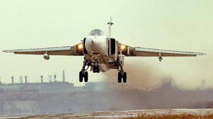 30 экипажей авиации ЦВО отработали ночную дозаправку в воздухе