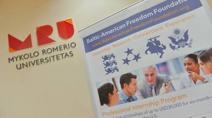 Кто управляет "сознанием" Прибалтики?