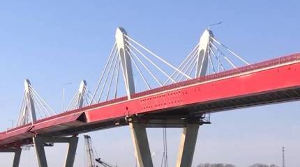 Открыто движение через первый автомобильный мост на российско-китайской границе