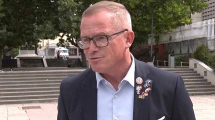Представитель НАТО Гюнтер Фелингер призвал альянс начать бомбить Белград в связи с происходящим в Косово