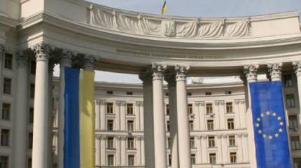 Украина выразила протест в связи с визитом Путина в Крым