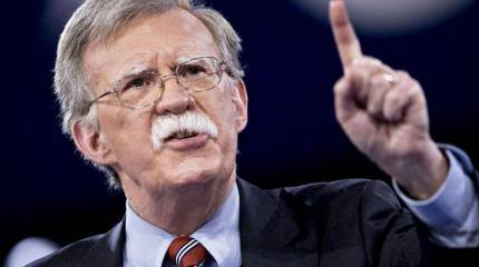 Болтон обвинил Китай в краже технологий истребителя F-35