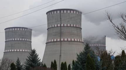 Из-за ударов РФ по инфраструктуре упала выработка энергии на трёх АЭС Украины