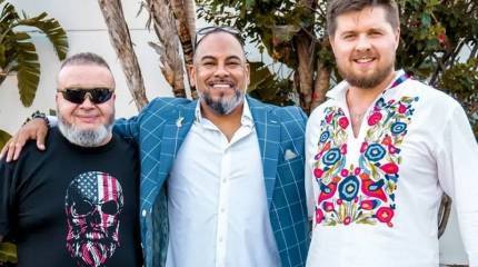 NYT: Американский торговец оружием заработал миллионы, поставляя боеприпасы Киеву через посредника из Минобороны Украины