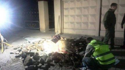 В Одессе подорван коммуникационный колодец