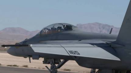 Над Кабулом появились истребители Super Hornet с борта авианосца «Рональд Рейган» - США опасаются «вторжения авиации других государств»