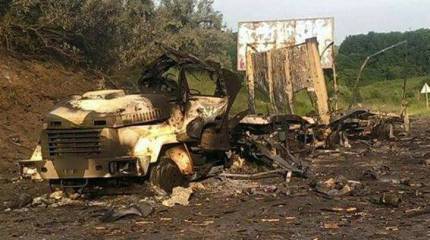 В Полтавской области (Украина) взорвался автомобиль национальной гвардии, доставлявший боеприпасы в зону "АТО"