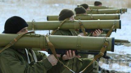 Учения ВСУ в Николаевской области. Сначала воюют, потом учатся...