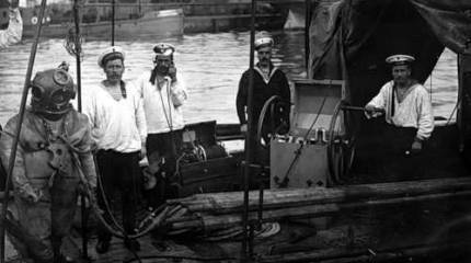 "Мы из Кронштадта". Как создавалась и крепла российская водолазная школа.