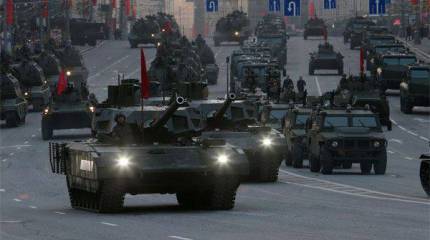 Ломающиеся копья вокруг орудия 2А82 танка Т-14 "Армата"