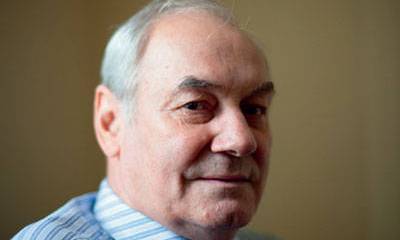 «Наша власть управляется из Вашингтона, и нам разрешили только попискивать»