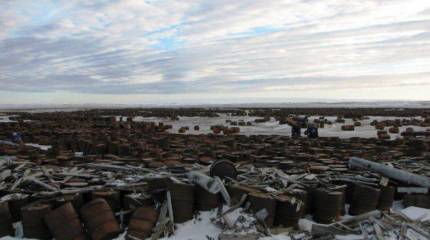 На острове Котельный специальным подразделением СФ собрано 50 т металлолома