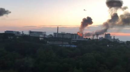 Жители Днепропетровска публикуют кадры с ракетными ударами по заводу «Южмаш»