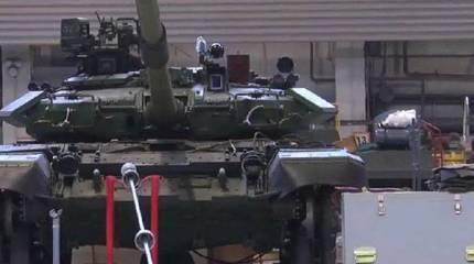 Эксперты в Китае заявили, что Т-90С уступает китайским танкам VT4 и VT5