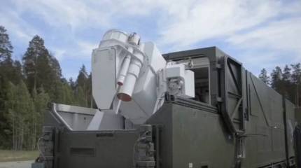 Новейшие лазерные комплексы «Пересвет» прикрыли «Ярсы» и «Тополь-М»