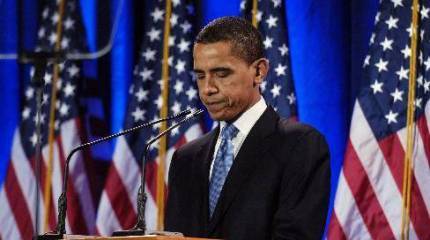 Барак Обама объявил в США траур после бойни в кинотеатре Колорадо