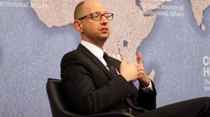 Арсений Яценюк: Дефолта и краха Украины не произошло и не произойдет