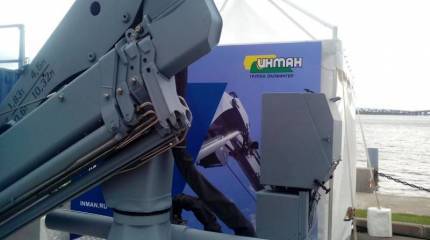 Показан первый серийный российский морской кран-манипулятор "Инман ИМ 150М"