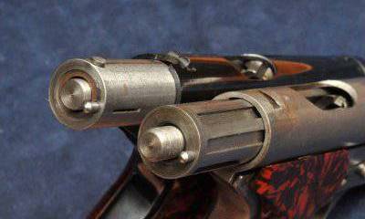 Пистолет Леркера и Куппини