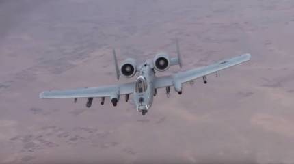 Американские A-10 оснастили новым крылом