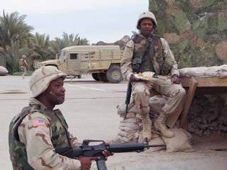 Американцы обвиняются в издевательствах над афганскими заключенными