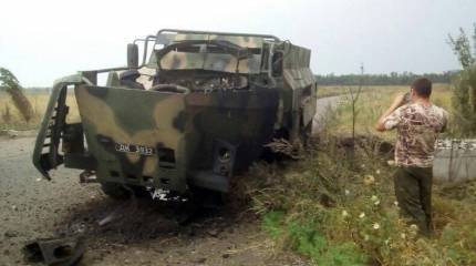 В ВСУ хвастаются подбитой бронемашиной ВС ДНР. Дорога к "перемирию"