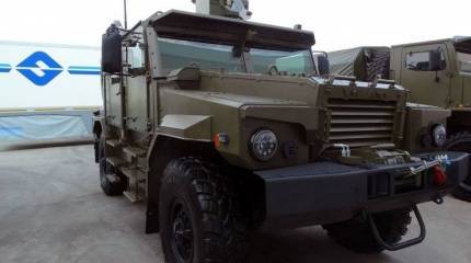 Восемь человек и 2 тонны груза. Миасс представил новый "Урал-53099"