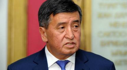 Президент Киргизии введет войска в столицу страны