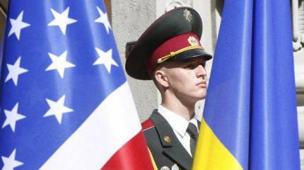 Конгрессмены США в Киеве уточняют виды и сроки поставок оружия Украине