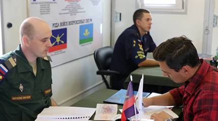 Минобороны намерено увеличить численность военнослужащих по контракту