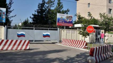 Россия отдаст Таджикистану два военных городка