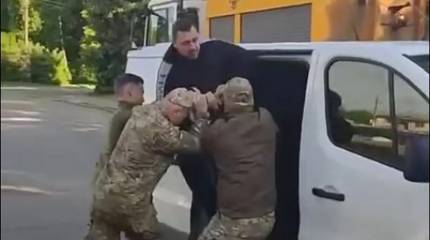 Экс-спикер Генштаба ВСУ: В рамках нового закона о мобилизации на фронт отправится каждый десятый украинец