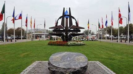 Украина учит язык НАТО с литовским акцентом